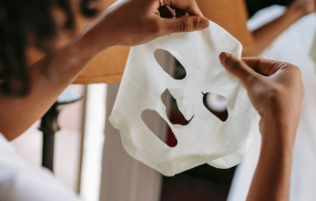 Selena Gomez wears sheet mask in Beverly Hills: What dermatologists say