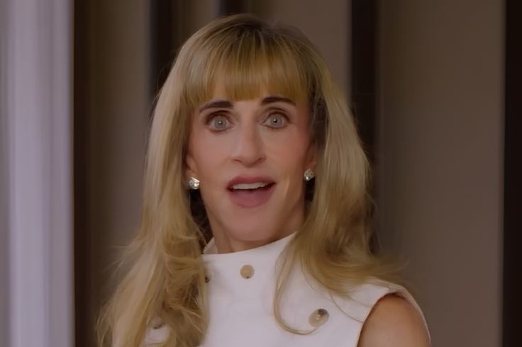 Susan Dell’s Facial Appearance Draws Attention