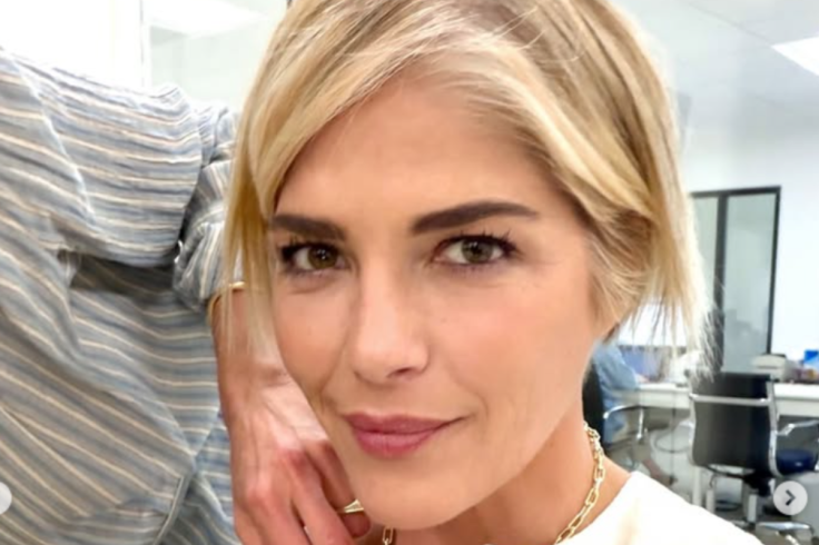 Selma Blair Accused of Biting Flight Attendant