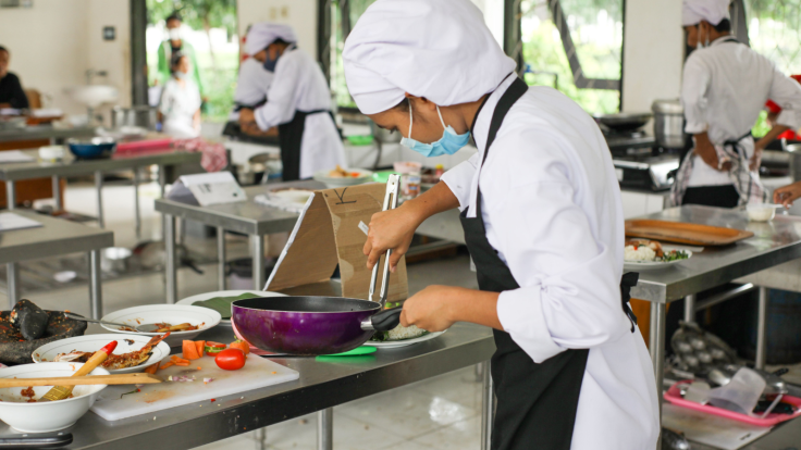 Toxic paint in children’s food